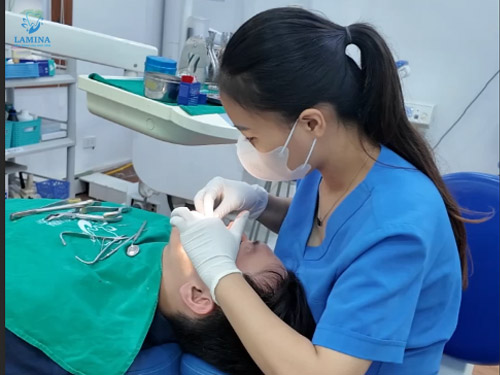 men răng yếu: thăm khám định kỳ